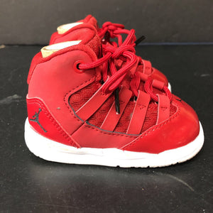 Boys Air Jordan Max Aura Sneakers