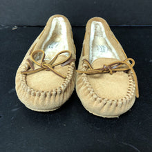 Load image into Gallery viewer, Girls Moccasin Slippers (Portland Boot Company)
