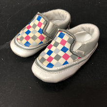 Load image into Gallery viewer, Boys Checkered Shoes
