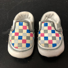 Load image into Gallery viewer, Boys Checkered Shoes
