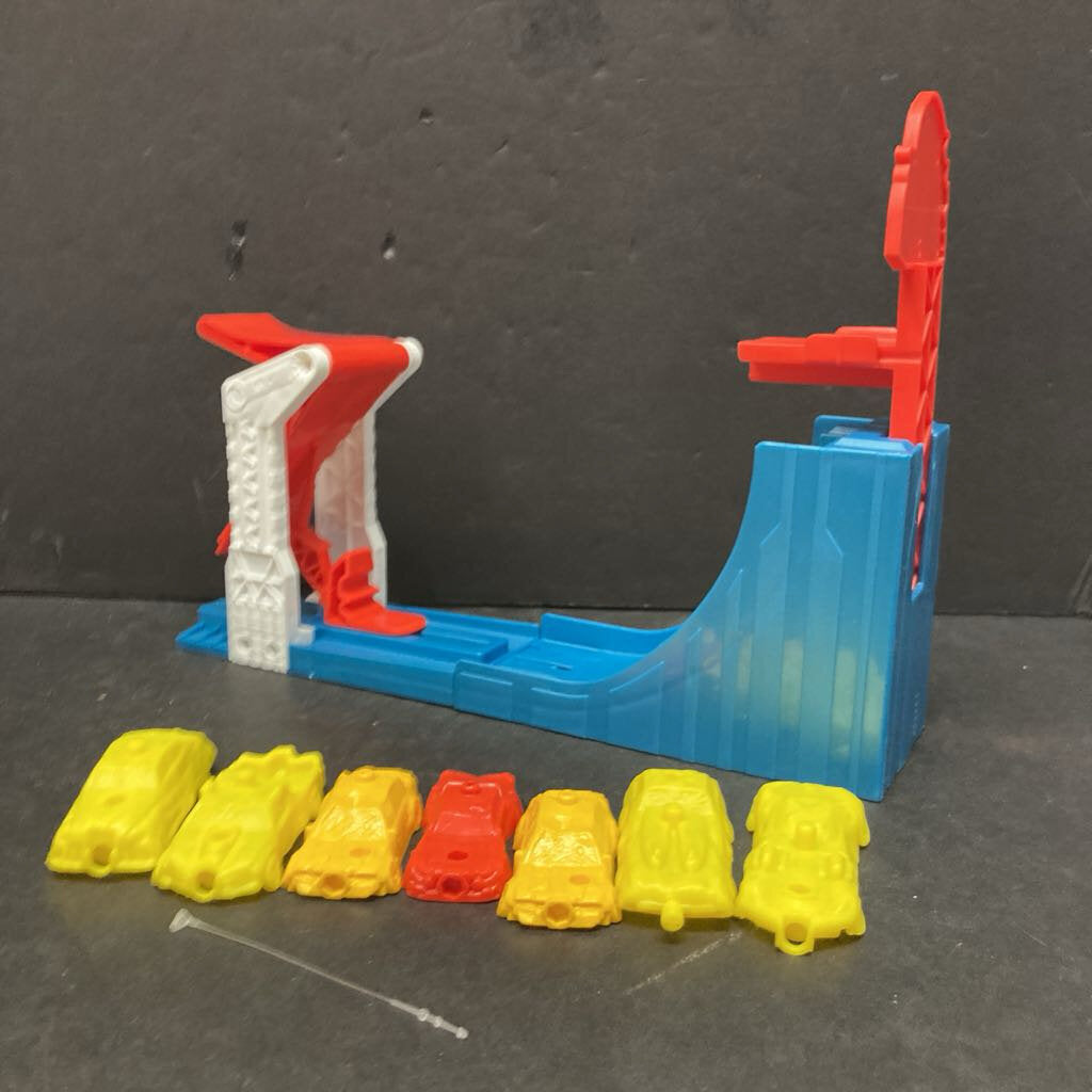 Big Air Breakout Car Race Way Track