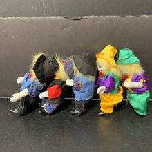 Load image into Gallery viewer, 5pk Clown Dolls
