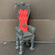 Load image into Gallery viewer, Draculaura Throne Chair
