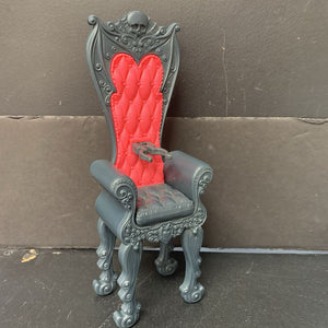 Draculaura Throne Chair
