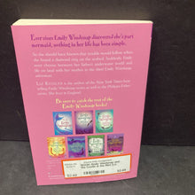Load image into Gallery viewer, Emily Windsnap and the Castle in the Mist (Liz Kessler) -paperback series
