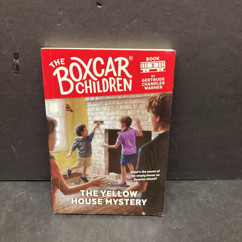 The Yellow House Mystery (The Boxcar Children) (Gertrude Chandler Warner) -paperback series