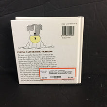 Load image into Gallery viewer, Dog Tricks: Eighty-Eight Challenging Activities for Your Dog from World-Class Trainers (Captain Arthur J. Haggerty &amp; Carol Lea Benjamin) -hardcover activity
