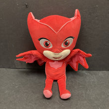 Load image into Gallery viewer, Talking Owelette Battery Operated
