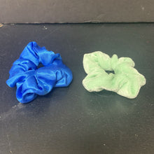 Load image into Gallery viewer, 2pk Hair Scrunchies
