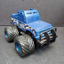 Load image into Gallery viewer, Freedom Force Rescue Support Military Truck 1986 Vintage Collectible (Nylint)
