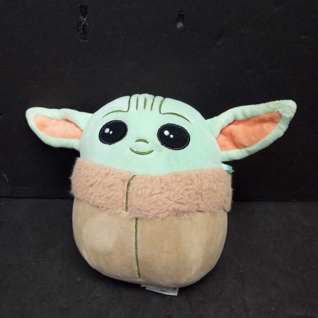 Baby Yoda deals Squishmallow