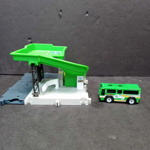 Action Drivers Bus Station w/Bus