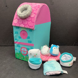 Squishville Fifi's Cottage w/Accessories & Mystery Minis