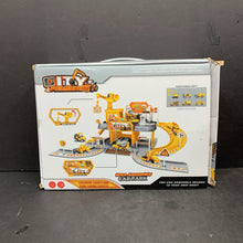 Load image into Gallery viewer, City Pioneer Car Park Car Raceway Track Battery Operated (NEW) (Ye Xing Toys)
