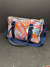 Load image into Gallery viewer, leaves tote bag
