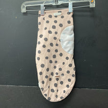 Load image into Gallery viewer, Polka Dot Swaddle Wrap (ely&#39;s &amp; co)
