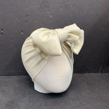 Load image into Gallery viewer, Girls Bow Hat
