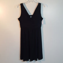 Load image into Gallery viewer, Sleeveless dress
