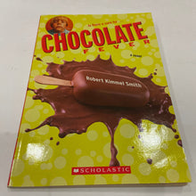 Load image into Gallery viewer, Chocolate Fever (Robert Kimmel Smith) -chapter
