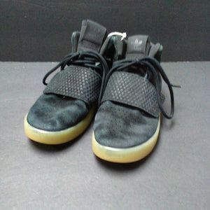 Boy high top sneakers