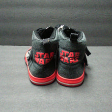 Load image into Gallery viewer, Boy High Top Sneakers Star Wars
