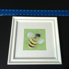 Load image into Gallery viewer, bumblebee wall hang
