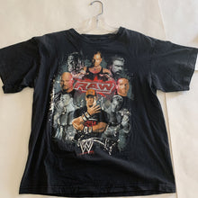 Load image into Gallery viewer, &quot;Raw&quot; Wrestler Tshirt
