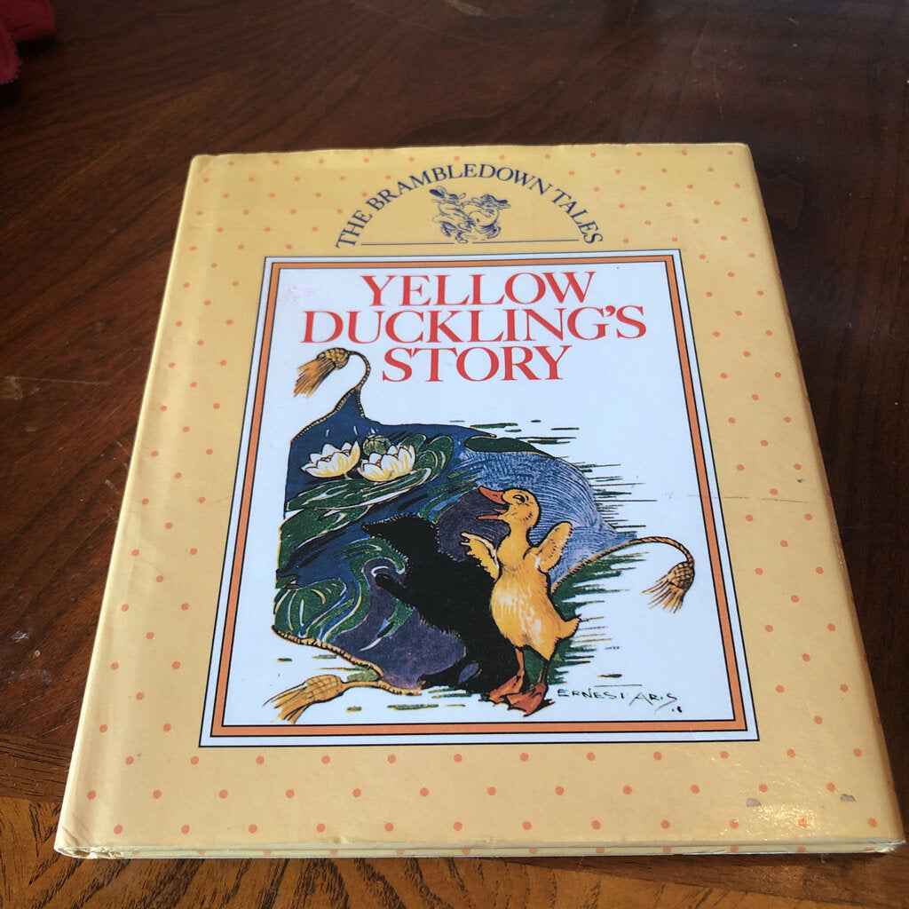 Yellow Duckling's Story -hardcover