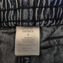 Load image into Gallery viewer, denim shorts
