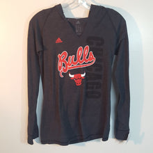 Load image into Gallery viewer, Chicago Bulls Hooded Top
