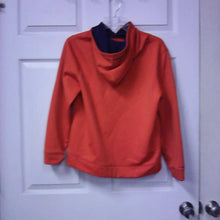 Load image into Gallery viewer, hooded sweatshirt
