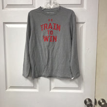 Load image into Gallery viewer, &quot;train to win&quot; shirt
