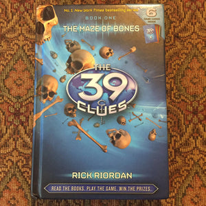 The Maze Of Bones (39 Clues) (Rick Riordan) -series