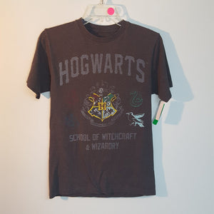 "hogwarts" t-shirt