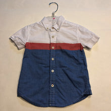 Load image into Gallery viewer, button down shirt
