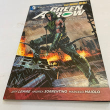Load image into Gallery viewer, Green Arrow -comic

