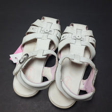 Load image into Gallery viewer, girls sandals
