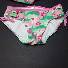Load image into Gallery viewer, 2pc flower swimsuit

