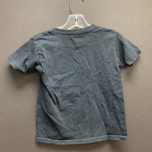 Load image into Gallery viewer, &quot;Star Wars&quot; t-shirt
