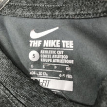 Load image into Gallery viewer, athletic shirt
