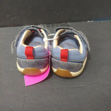 Load image into Gallery viewer, boy velcro sneakers
