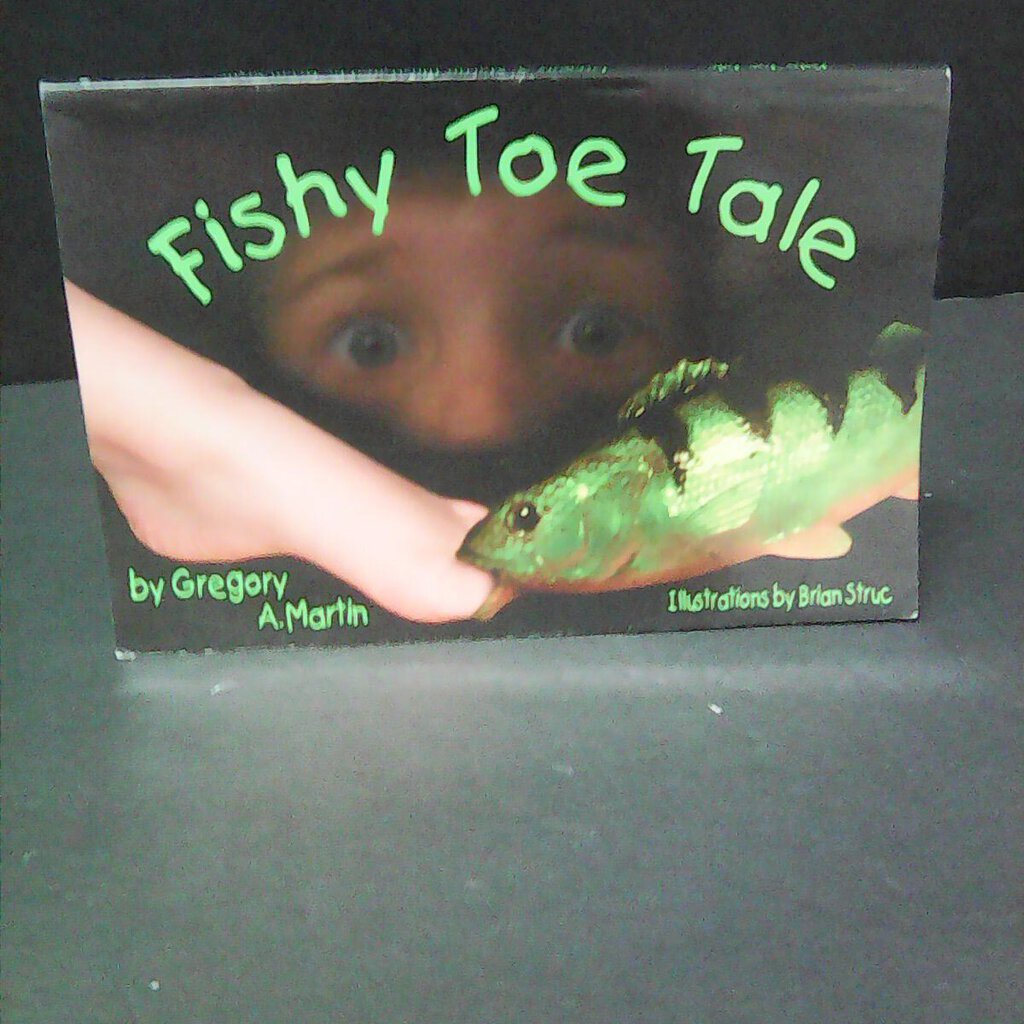 Fishy Toe Tale (Gregory, A. Martin) - paperback