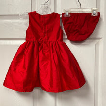 Load image into Gallery viewer, sleeveless dress w/ flower
