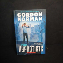 Load image into Gallery viewer, The Hypnotists (Gordon Korman) -chapter
