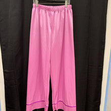 Load image into Gallery viewer, 2pc silk sleepwear
