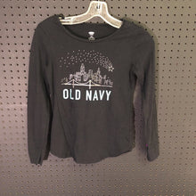 Load image into Gallery viewer, city skyline top
