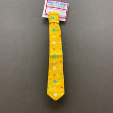 Load image into Gallery viewer, polka dot velcro tie

