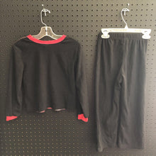 Load image into Gallery viewer, Boys Stars Wars 2 pc Sleepwear
