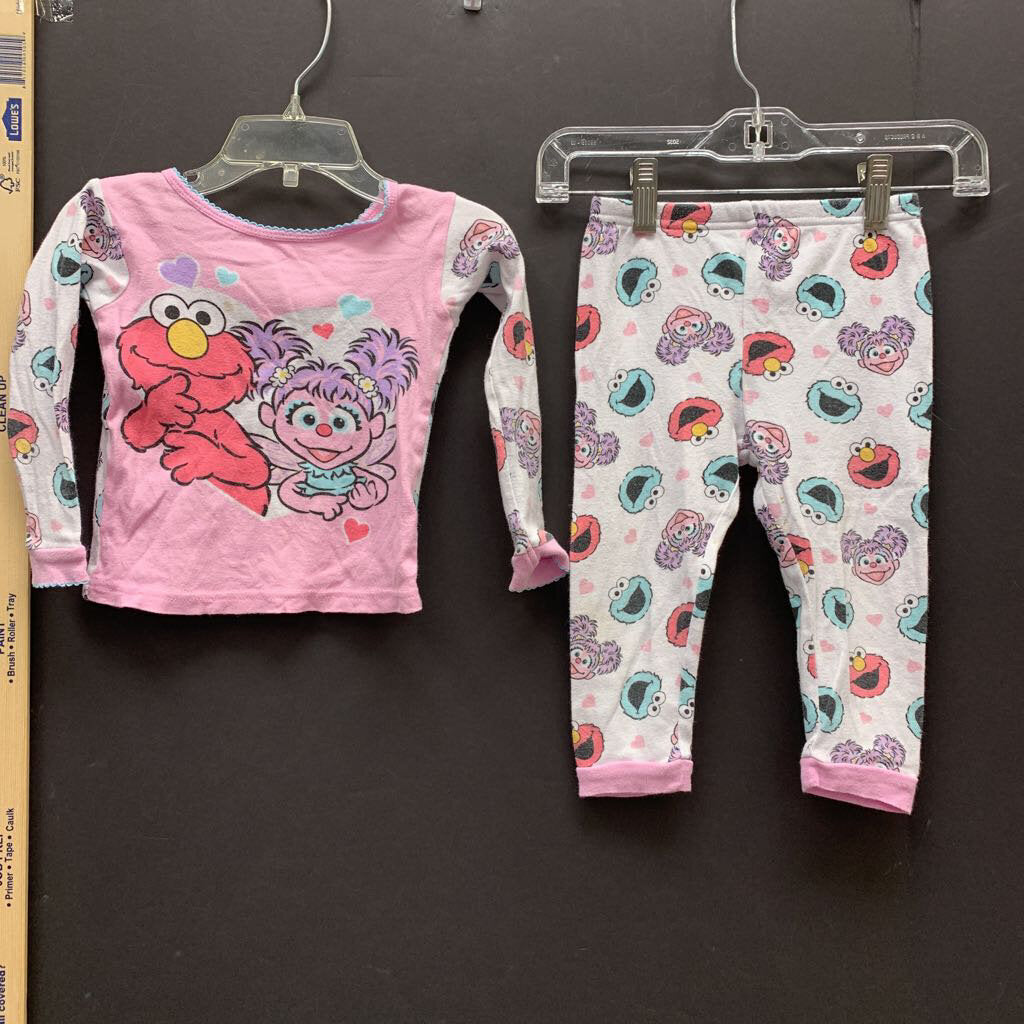 characters 2pc. sleepwear