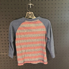 Load image into Gallery viewer, 2 button striped shirt
